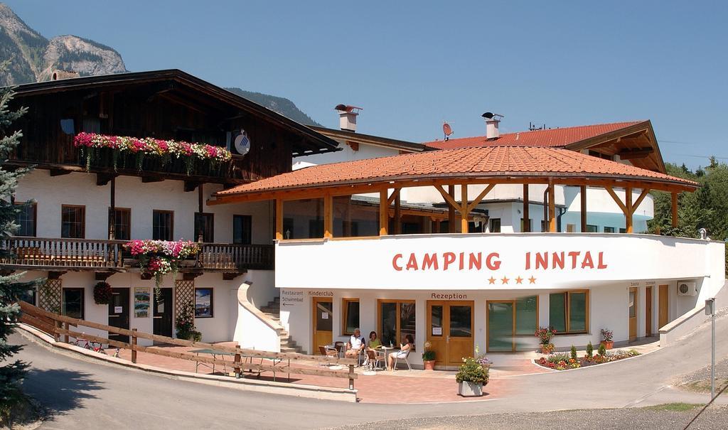 Camping Inntal Wiesing Rum bild